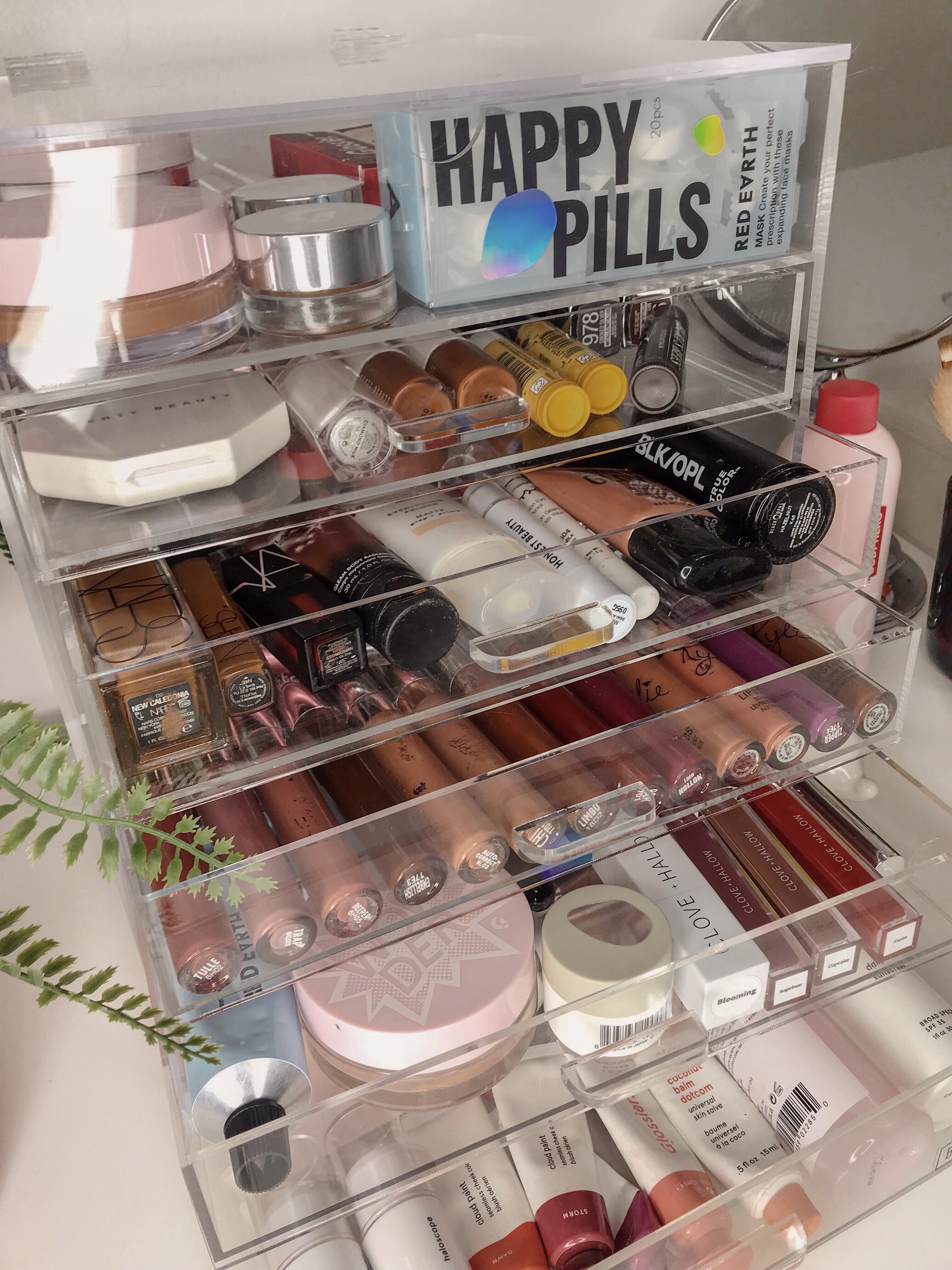 Beautify Acrylic Organizer: A must have!